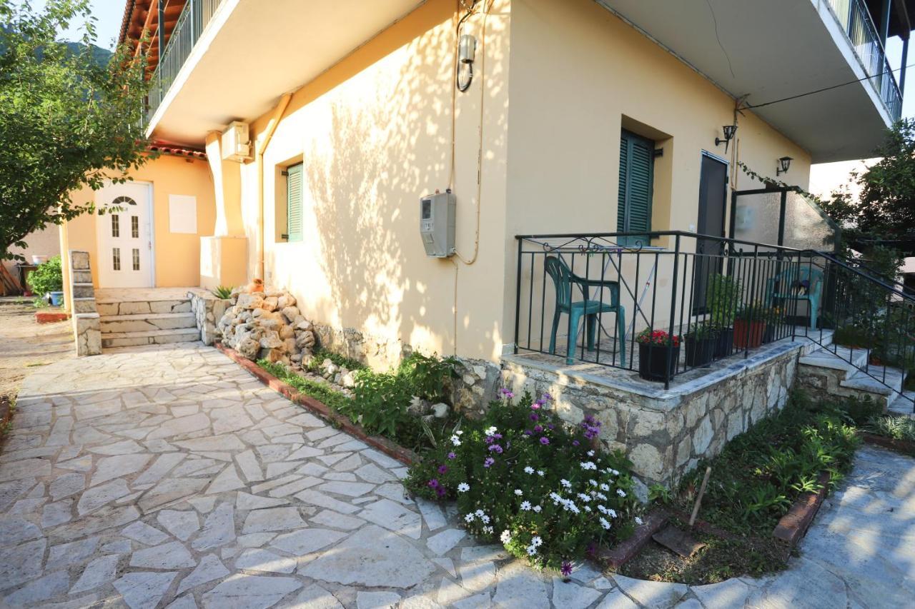 Cosy Budget Rooms To Rent In Ipsos Corfu Exterior foto